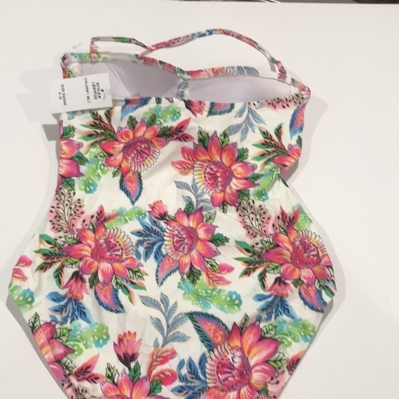 La Blanca one piece suit size 6 new with tags discrete Tummy control - Picture 3 of 3